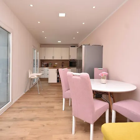 Blue Chill Apartamento Brodarica (Sibenik-Knin)